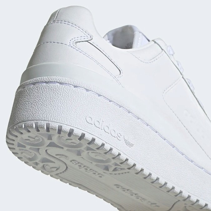 Кроссовки женские adidas Originals Forum Bold Cloud White/Cloud White/Core Black